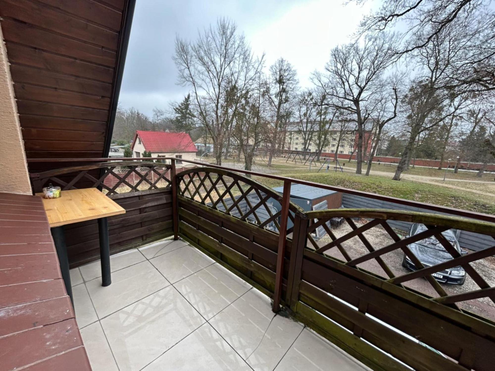 Noclegi Miedzy Parkami Milicz Buitenkant foto